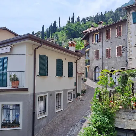 Casa Maria Lafinestrasulgarda